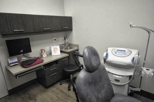 Dermetics | 3305 Harvester Road units 8-9, Burlington, ON L7N 3N2, Canada | Phone: (905) 336-9624