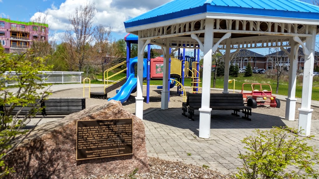 Mitchell Pond Park | 12820 Estate Garden Dr, Richmond Hill, ON L4E 4H1, Canada