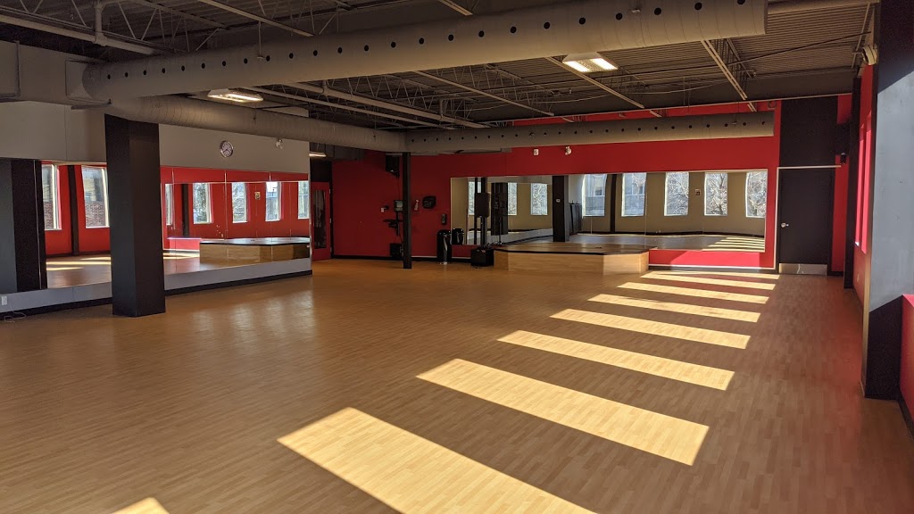 World Gym | 9200 Boulevard de lAcadie, Montréal, QC H4N 2T2, Canada | Phone: (438) 500-6500