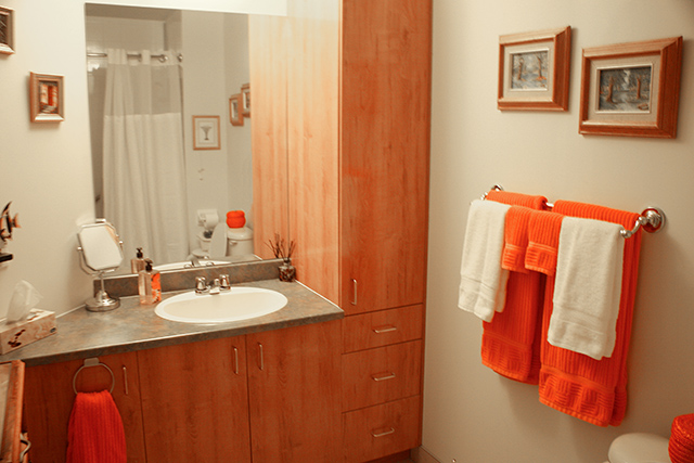 L Esterel | 10 Avenue Vermont, Pointe-Claire, QC H9R 6A6, Canada | Phone: (514) 694-1239