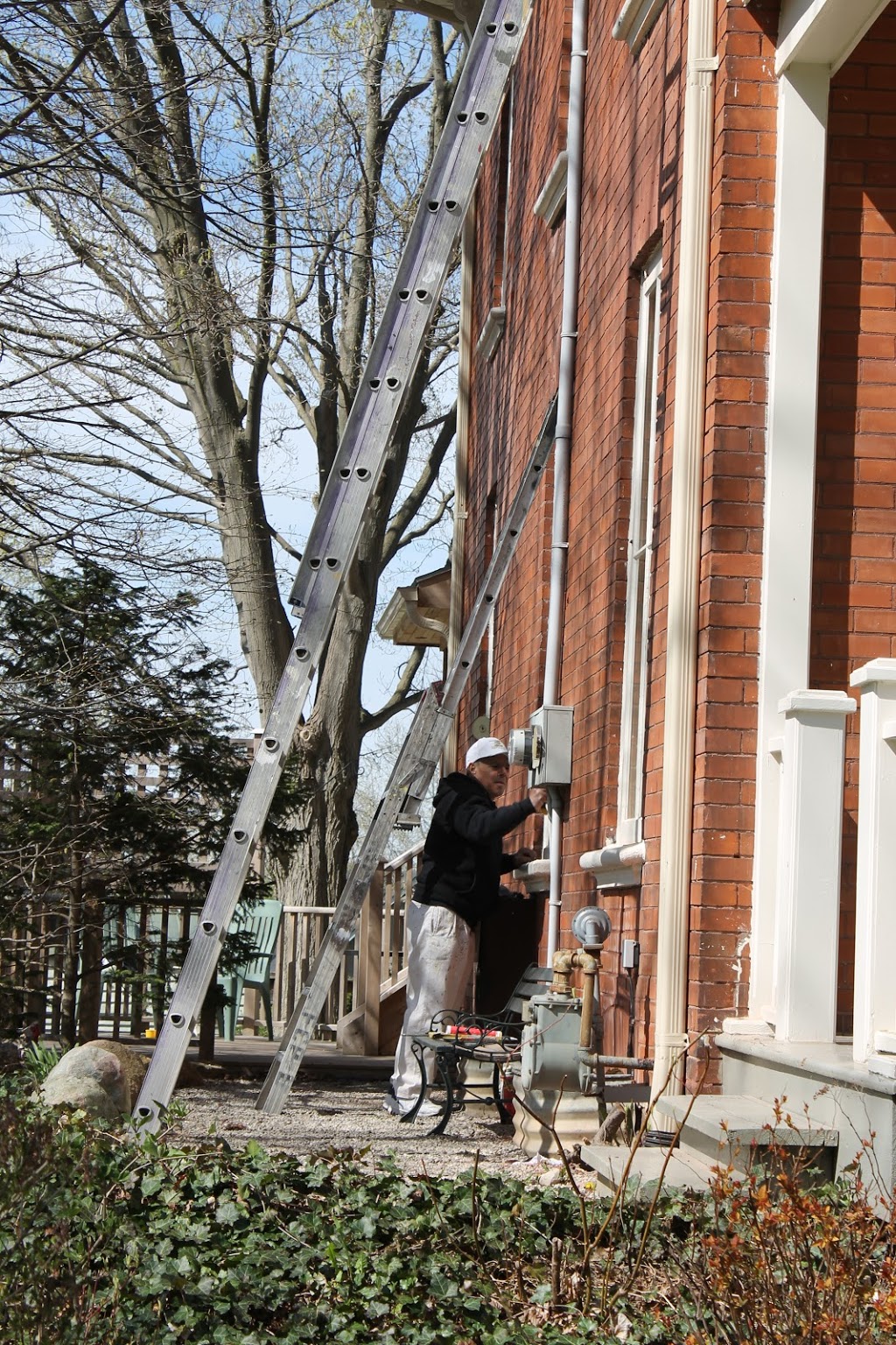 Tri City Painters | 353 Victoria St S, Kitchener, ON N2M 3A4, Canada | Phone: (519) 570-4777