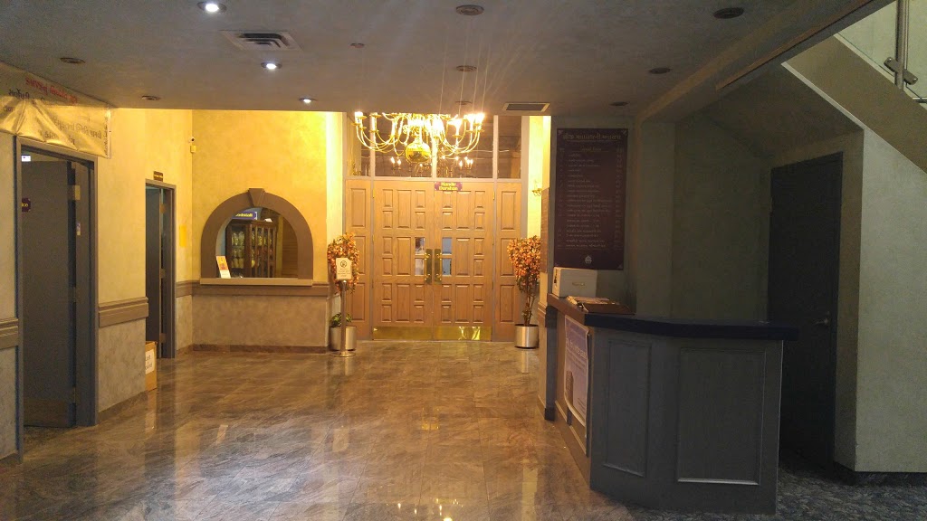 SMVS Swaminarayan Mandir Toronto | 114 Toryork Dr, North York, ON M9L 1X6, Canada | Phone: (416) 741-7687