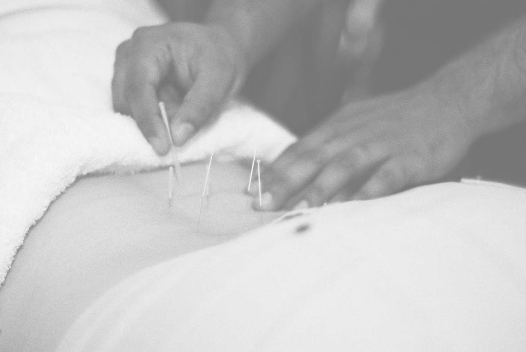 Bronte Physiotherapy and Wellness Centre | 90 Nelson St, Oakville, ON L6L 3H8, Canada | Phone: (905) 469-8647