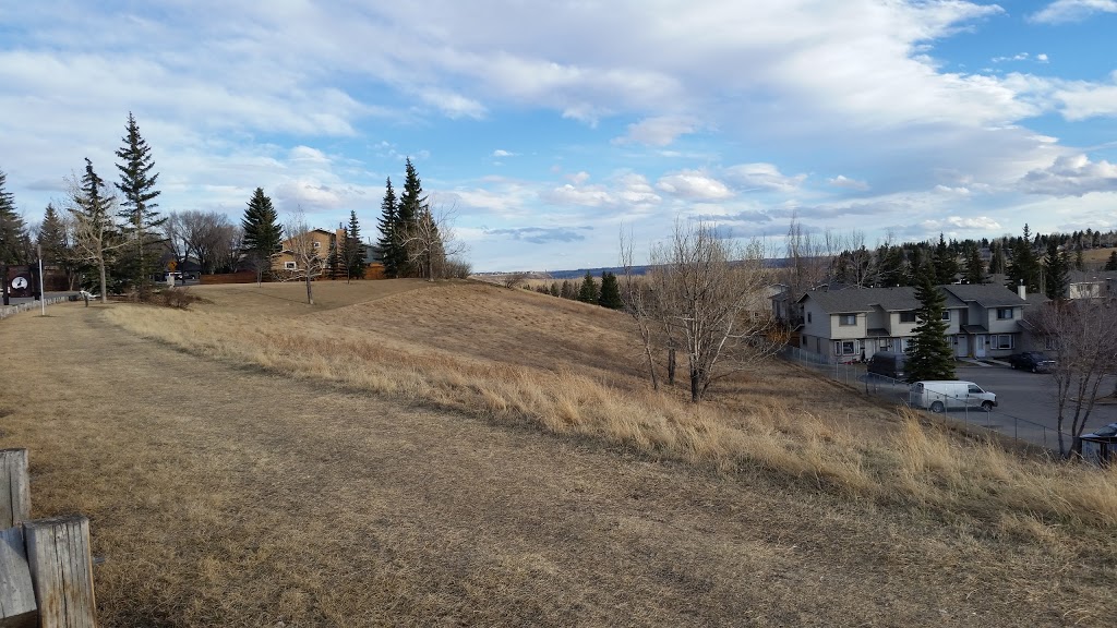 Deer Ridge Off Leash Area | 223 Deercliff Rd SE, Calgary, AB T2J 5K2, Canada
