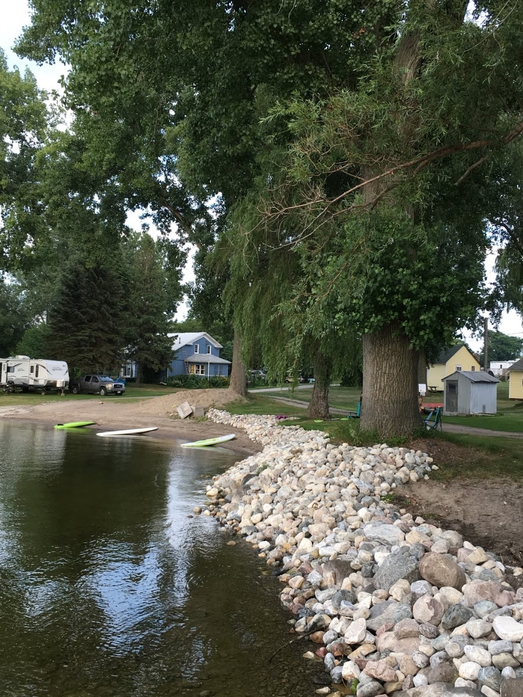 Willow Cove Park | 568 Prince Edward County Rd 39, Consecon, ON K0K 1T0, Canada | Phone: (613) 392-0008