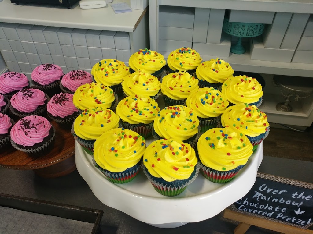 Beyond The Batter | 1791 Stone Church Rd E, Hamilton, ON L8W 3Y5, Canada | Phone: (905) 561-6777