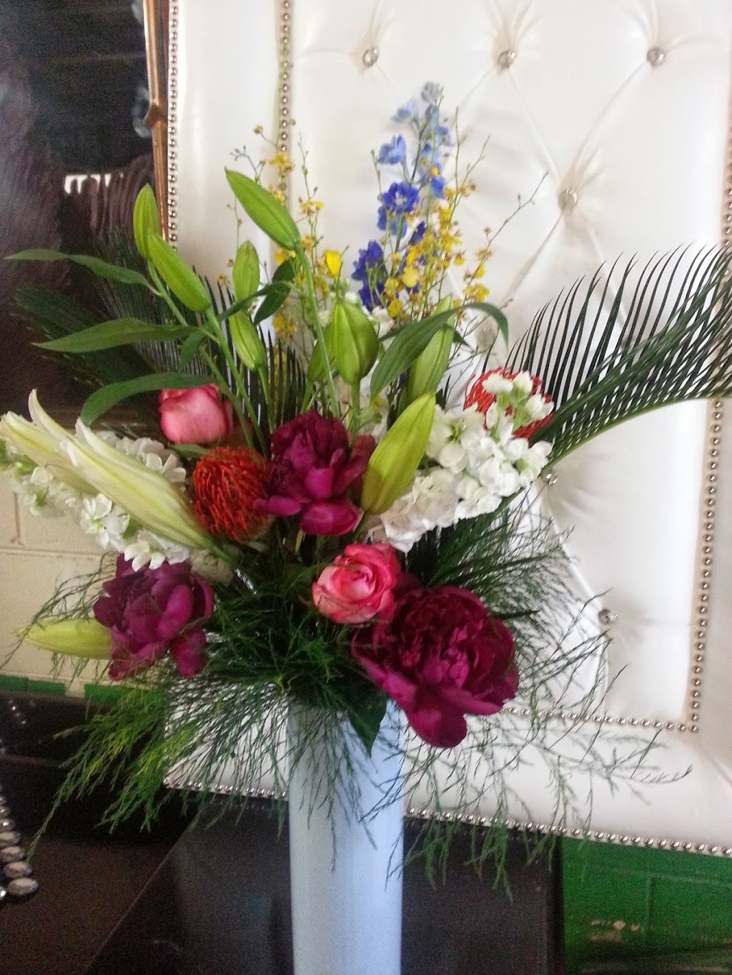 MW Flower & Event Design | 390 Progress Ave #5, Scarborough, ON M1P 2Z6, Canada | Phone: (416) 737-1070