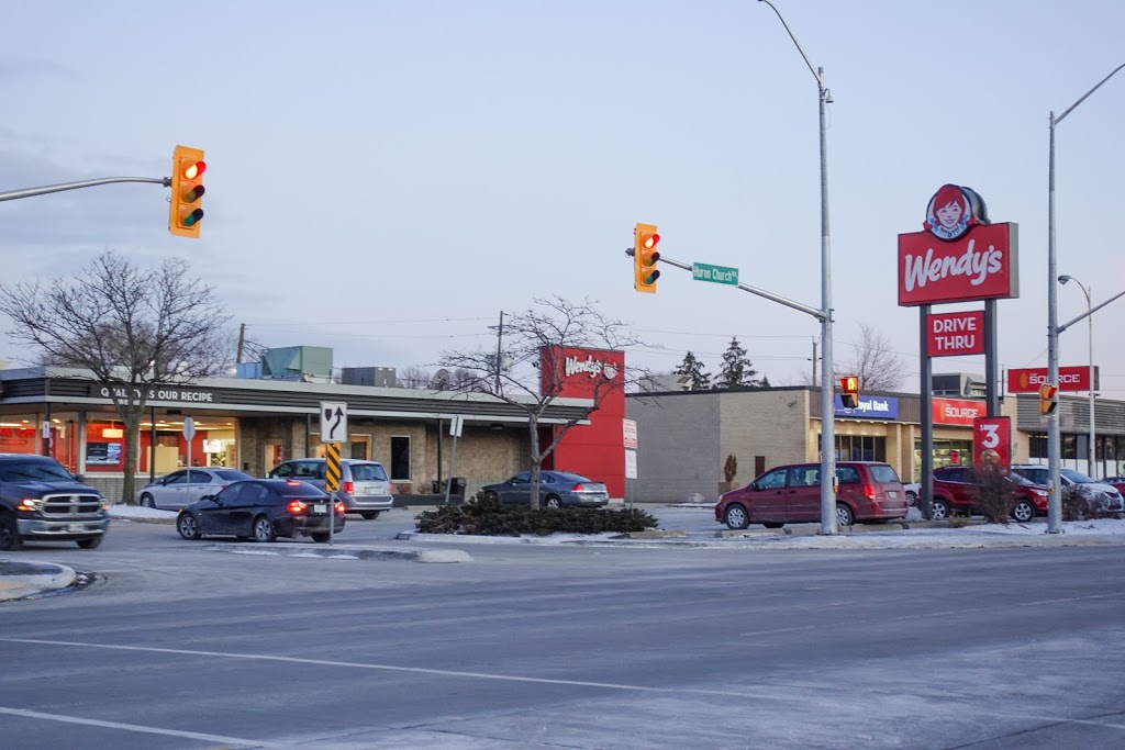 Wendys | 1590 Huron Church Rd, Windsor, ON N9C 2L1, Canada | Phone: (519) 254-4406