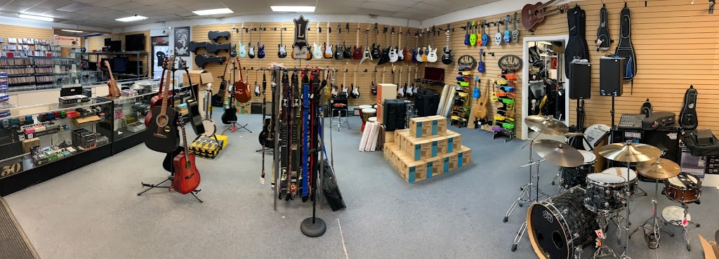 Pawn Traders Money Express | 1051 McPhillips St, Winnipeg, MB R2X 2K6, Canada | Phone: (204) 586-8856