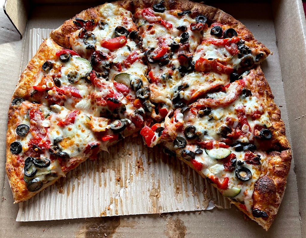 Reginos Pizza | 135 Toronto Rd, Port Hope, ON L1A 3S6, Canada | Phone: (905) 885-5656