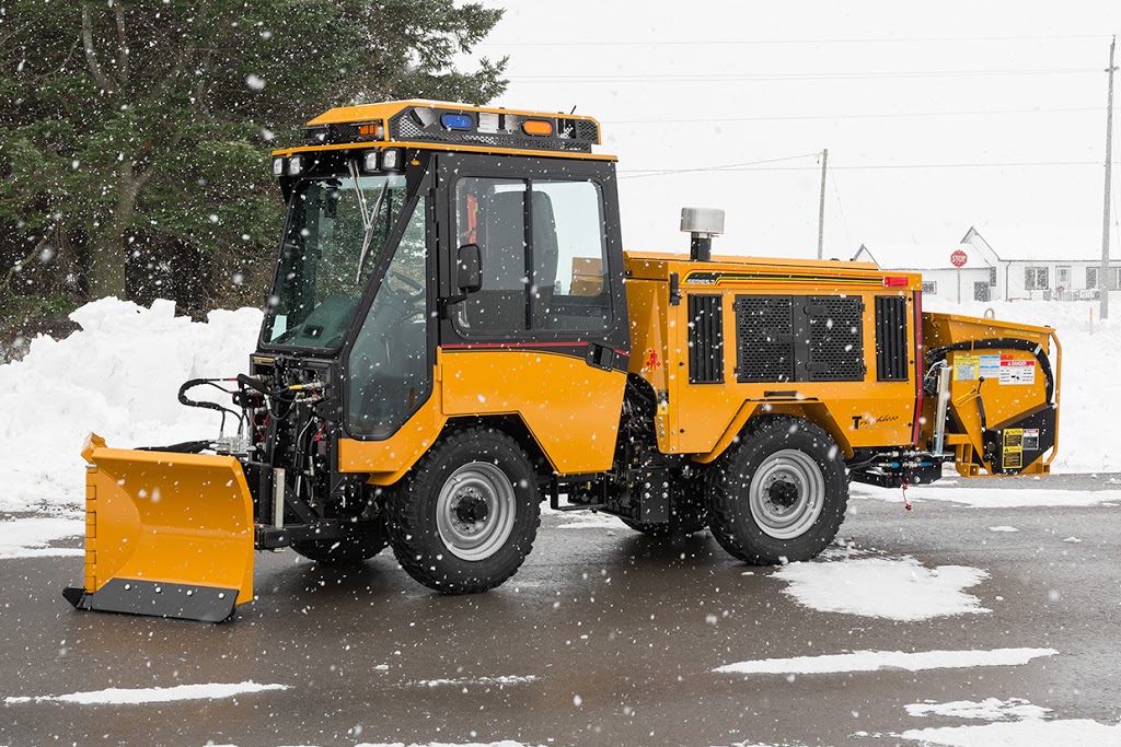 Joe Johnson Equipment (JJE) | 2521 Bowman St, Innisfil, ON L9S 0E9, Canada | Phone: (705) 733-7700