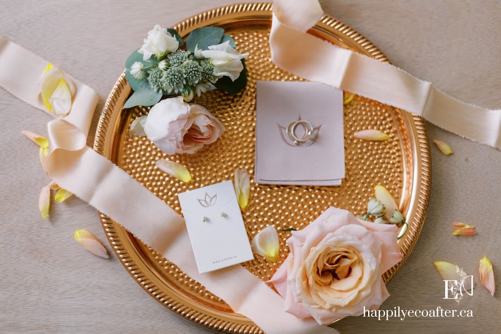 Happily Eco After - Wedding Florist | 54 Fifth Ave, Kitchener, ON N2C 1P4, Canada | Phone: (647) 608-5773