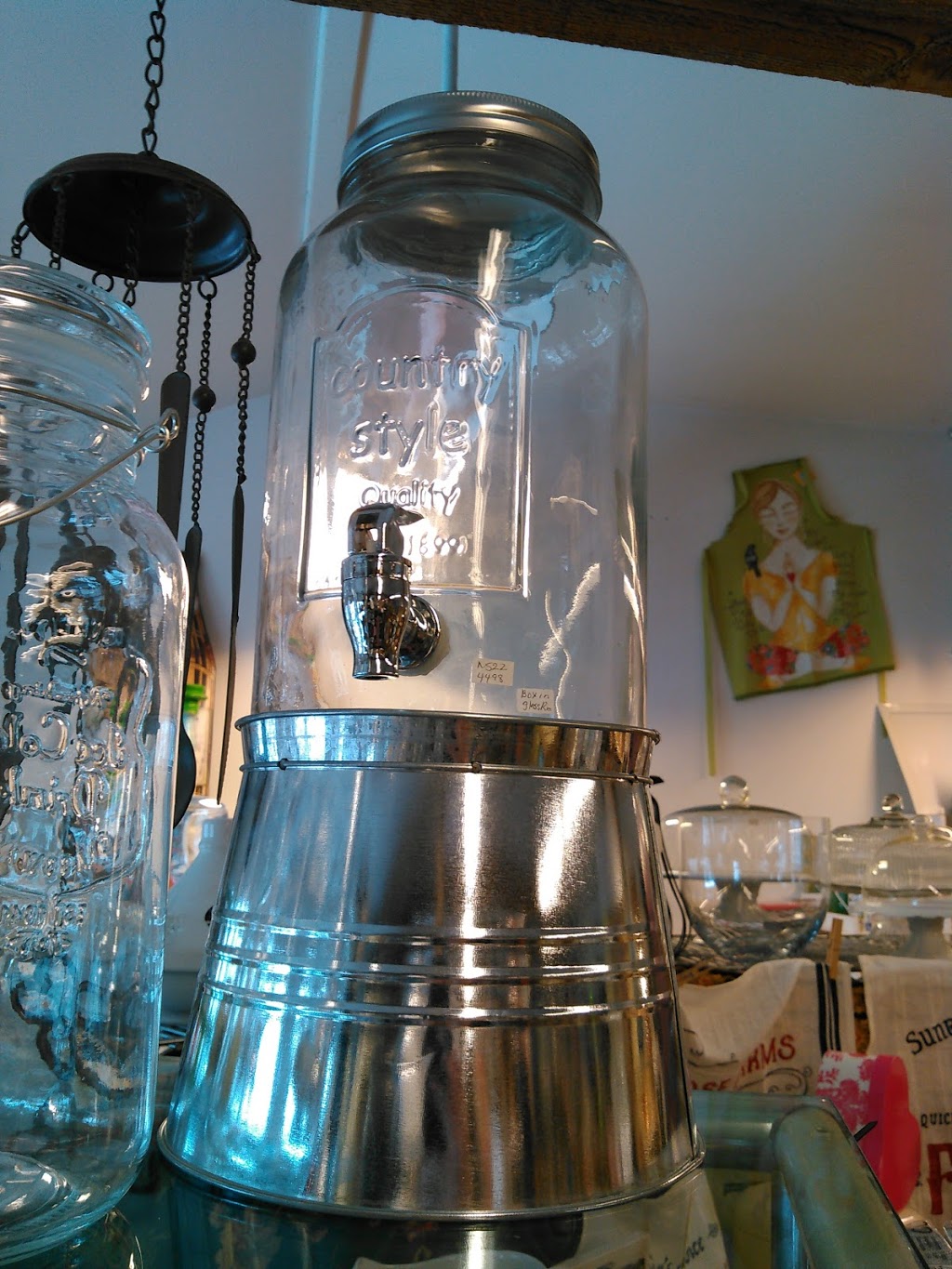 The Keeping Room | 6 Cross St, Dundas, ON L9H 2R4, Canada | Phone: (905) 627-5880