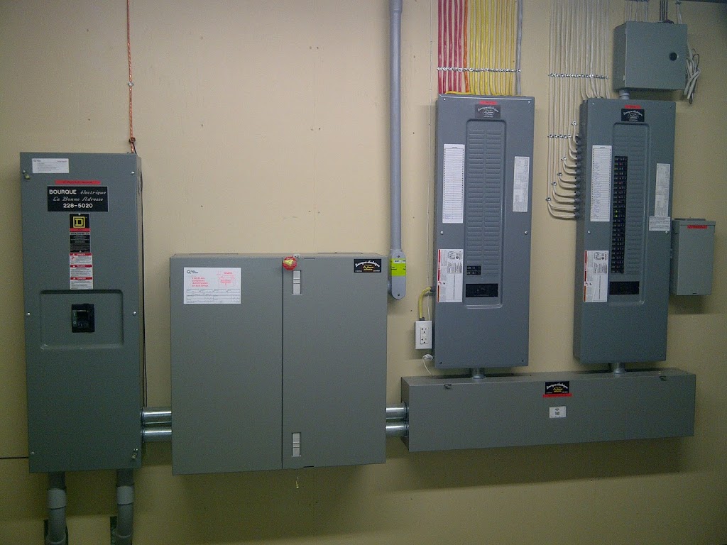 Bourque Electrique | 6e Avenue N, Saint-Georges, QC G5Z 0R5, Canada | Phone: (418) 228-5020