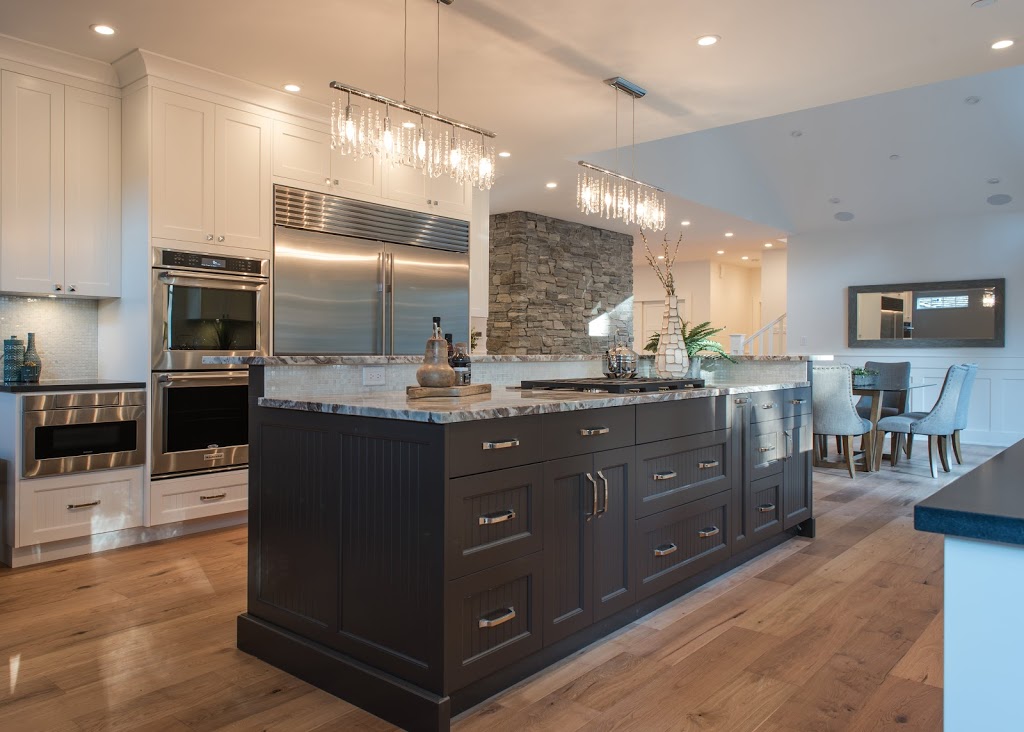 Oscar Granns Furniture | 237 E 1 St, North Vancouver, BC V7L 1B4, Canada | Phone: (604) 987-9833