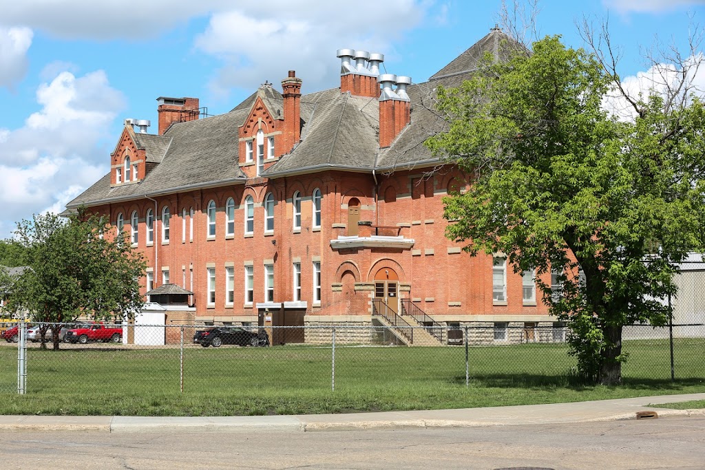 Springhill Community Preschool | 7730 106 St, Edmonton, AB T6E 4W3, Canada | Phone: (780) 433-4224