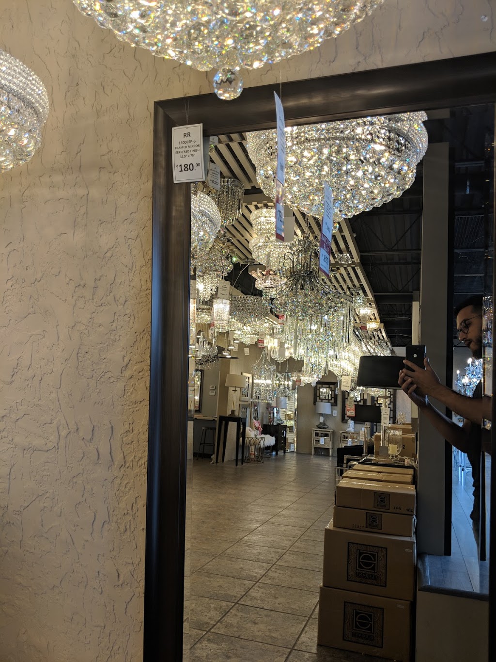 Panet Lighting Centre | 125 Cartwright Ave, North York, ON M6A 1V4, Canada | Phone: (416) 787-4203