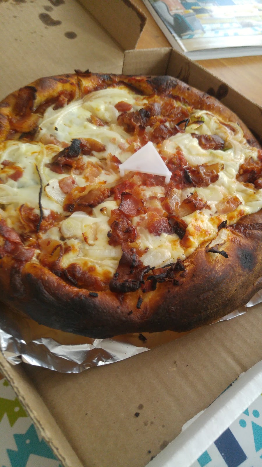 Pizzeria 67 St-Louis | 3005 Boulevard Thibeau, Trois-Rivières, QC G8T 1G1, Canada | Phone: (819) 379-6767
