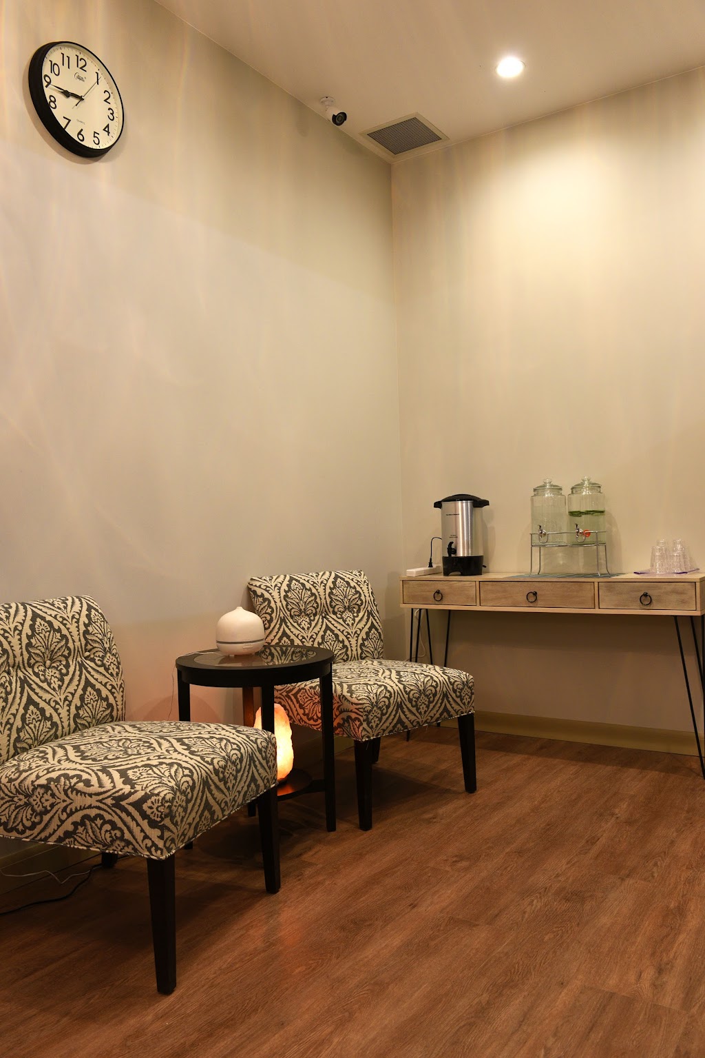 Mahogany Massage & Wellness - 130 AVE SE | 4700 130 Ave SE #605, Calgary, AB T2Z 4E7, Canada | Phone: (587) 471-3777