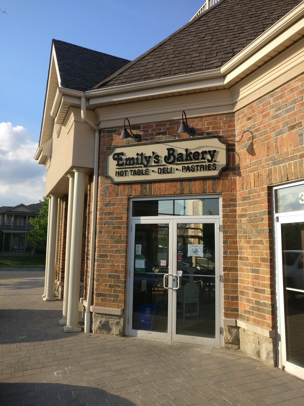 Emilys Bakery | 9591 Weston Rd, Woodbridge, ON L4H 3A5, Canada | Phone: (905) 417-8989