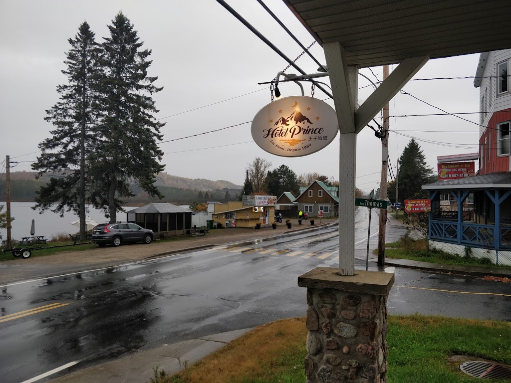 Prince Hotel | 217 Rue Amherst, Amherst, QC J0T 2L0, Canada | Phone: (819) 687-9952