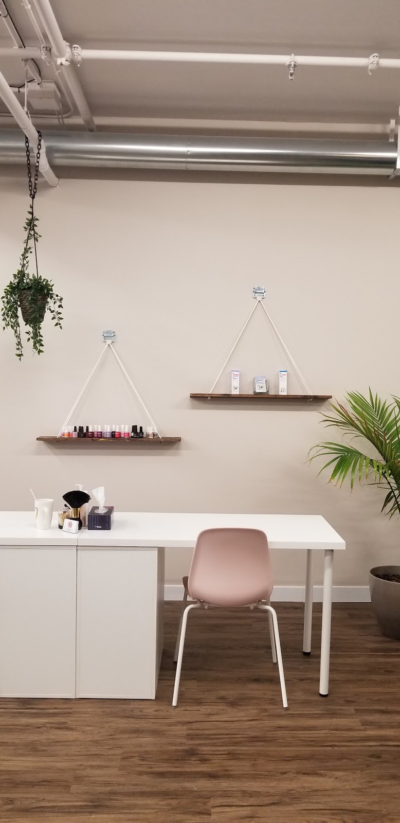 Le local beauté | 37 Boulevard Georges-Gagné S, Delson, QC J5B 2E4, Canada | Phone: (450) 999-1239