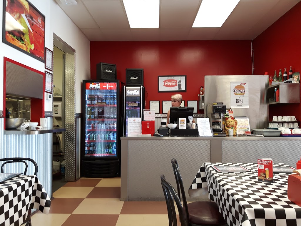 The Diners Grill | 405 Turenne St, Winnipeg, MB R2J 0S5, Canada | Phone: (204) 257-7427