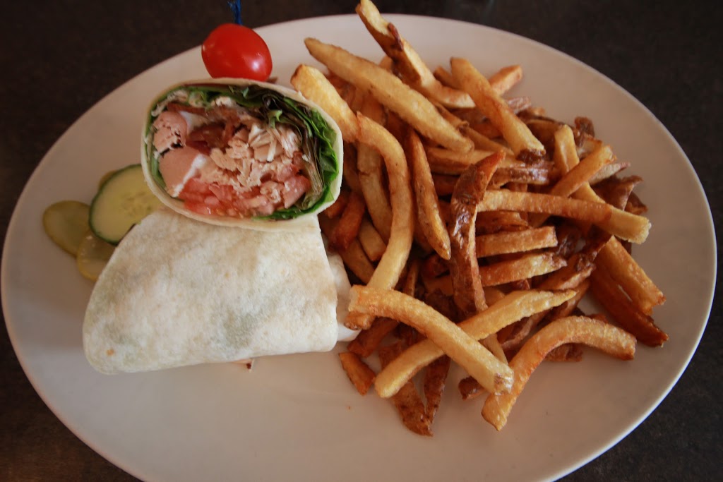 Tangled Garden Cafe | 7 Church St, Westport, ON K0G 1X0, Canada | Phone: (613) 273-7733