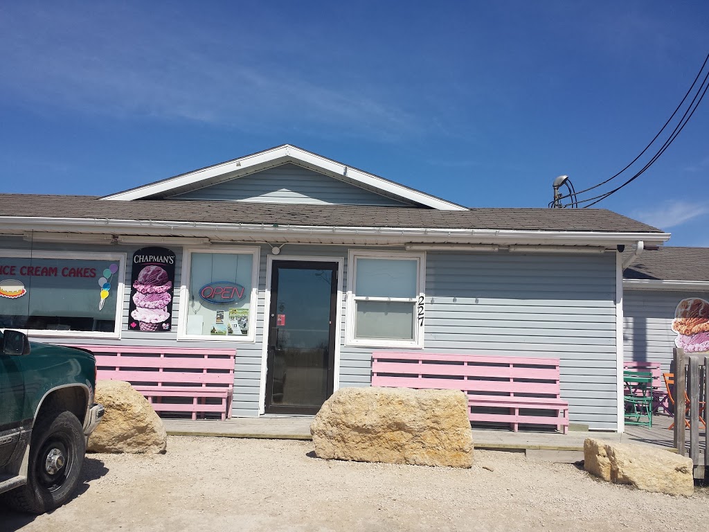 The Kiln Drive-In | 227 2 Ave N, Stonewall, MB R0C 2Z0, Canada | Phone: (204) 467-9125