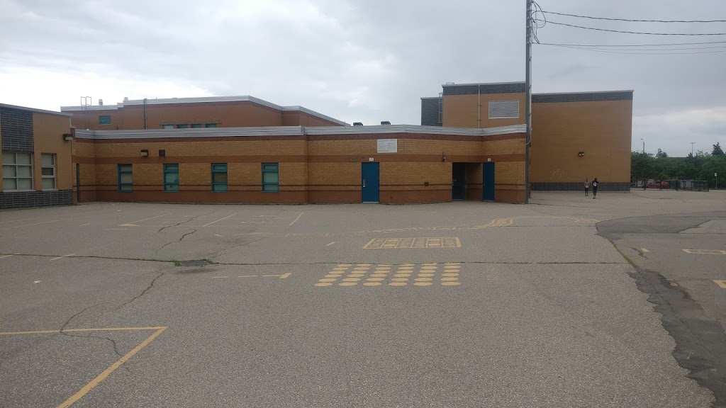 Credit Valley Public School | 2365 Credit Valley Rd, Mississauga, ON L5M 4E8, Canada | Phone: (905) 607-0770
