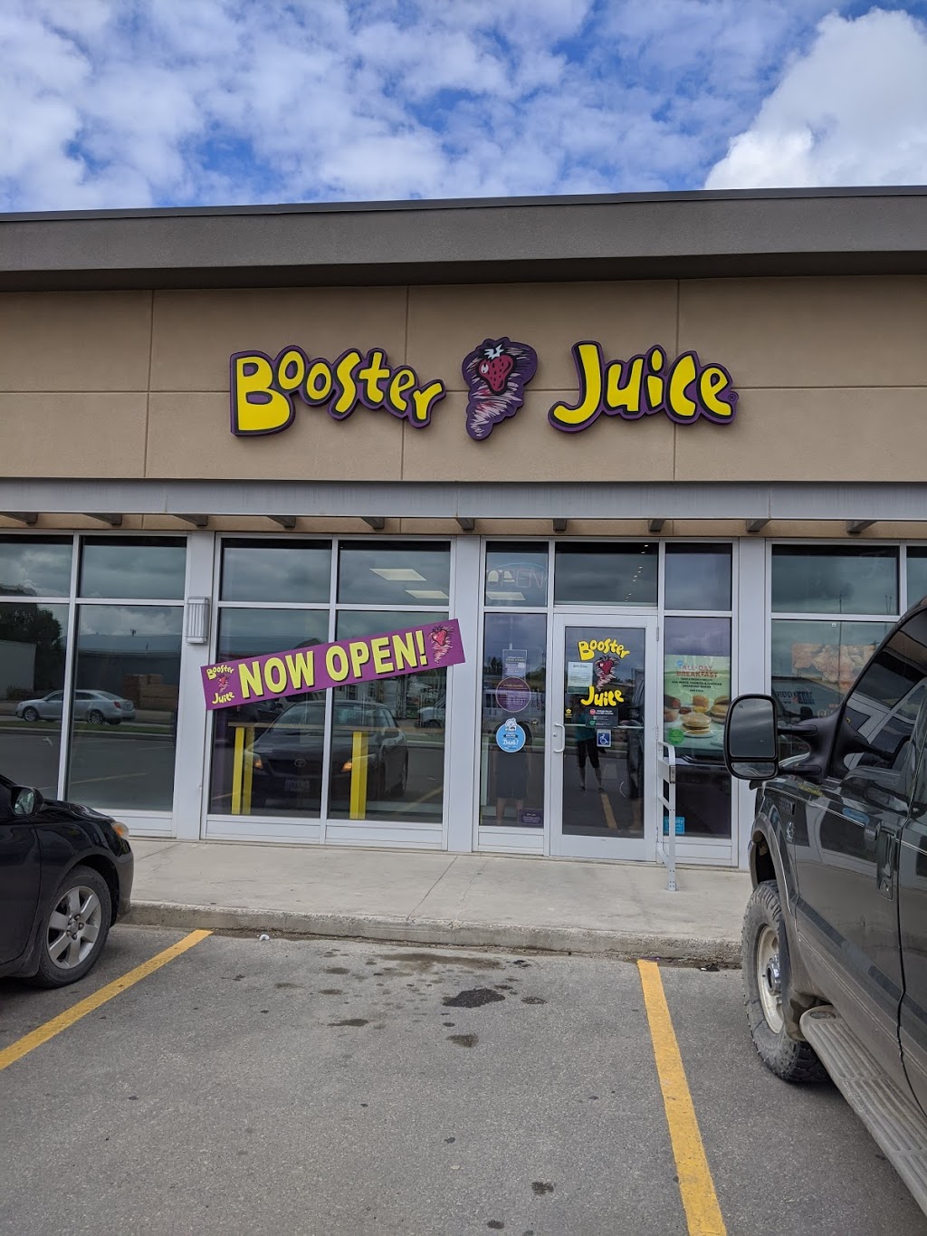 Booster Juice | 155 Cargill Rd Unit 103, Winkler, MB R6W 1K2, Canada | Phone: (204) 384-1315