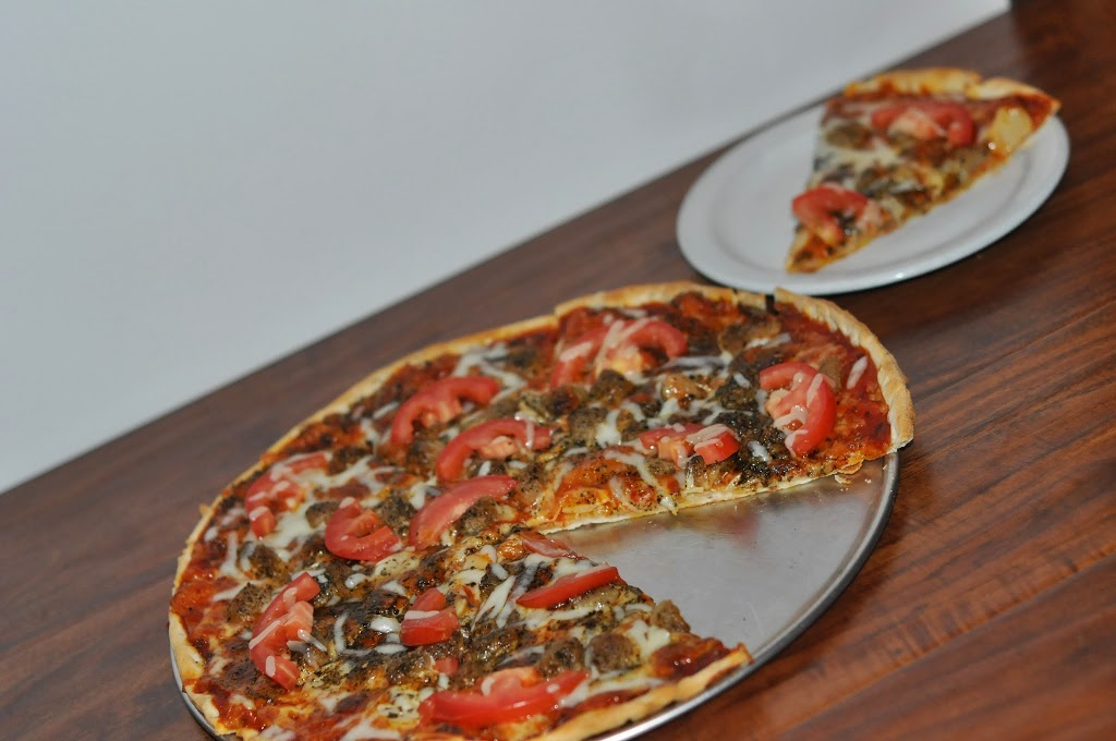 Spankys Pizza | 1111 Munroe Ave, Winnipeg, MB R2K 3Z5, Canada | Phone: (204) 669-2887