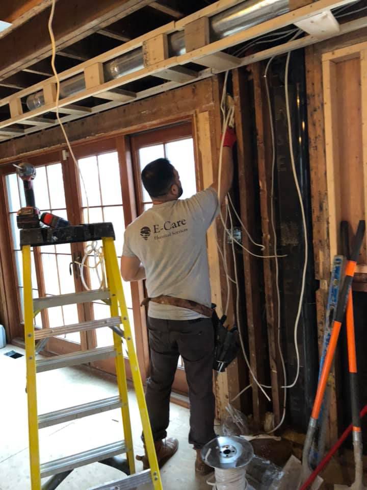E-Care Electrical Services | 2322 Wildwood Crescent, Pickering, ON L1X 2N1, Canada | Phone: (416) 737-3103