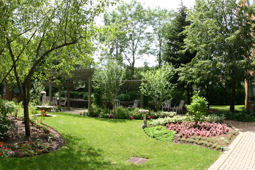 Revera Appleby Place | 500 Appleby Line, Burlington, ON L7L 5Z6, Canada | Phone: (905) 333-1611