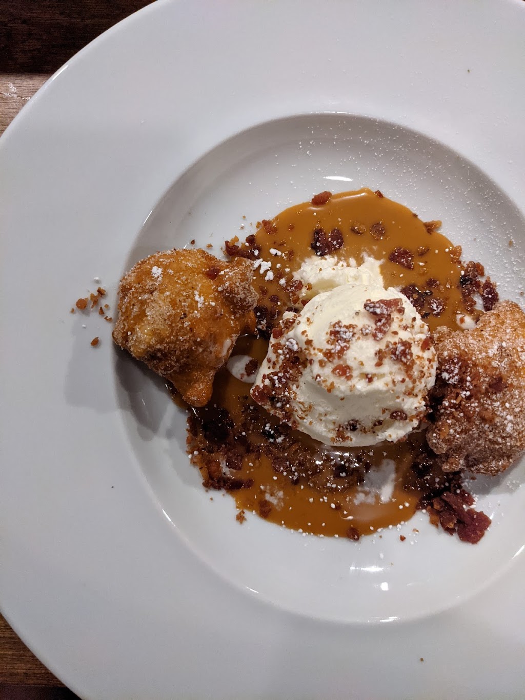 Le Marlow (Apportez votre vin) | 7161 Bd Cousineau Local 203, Saint-Hubert, QC J3Y 8N2, Canada | Phone: (450) 486-4482