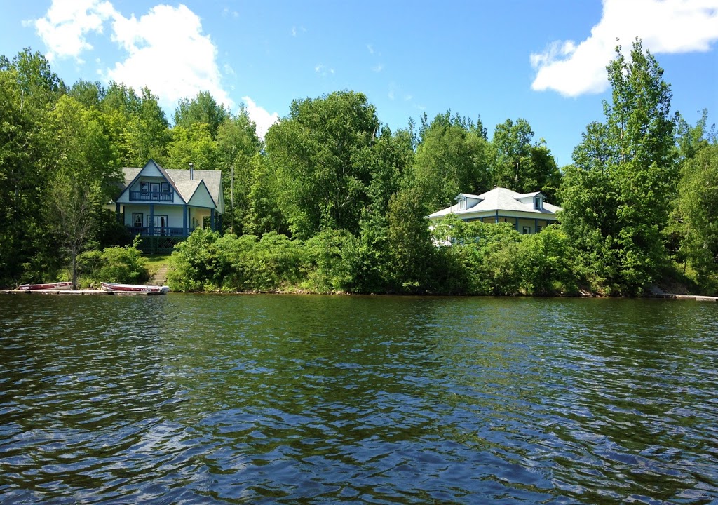 Chalet Des Bouleaux | 130 Ch Hormidas Bondu, Notre-Dame-de-Pontmain, QC J0W 1S0, Canada | Phone: (819) 597-2957