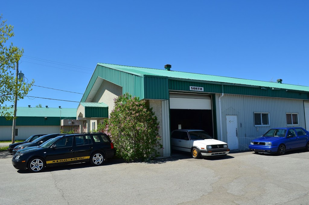 Le Garage Du Gars | 25 Rue des Entreprises, Sainte-Anne-des-Plaines, QC J0N 1H0, Canada | Phone: (438) 826-6835