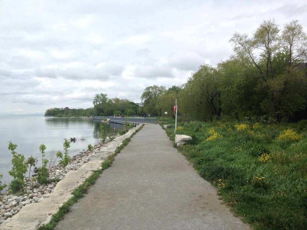 Humber Bay Promenade Park | 2195 Lake Shore Blvd W, Toronto, ON, Canada
