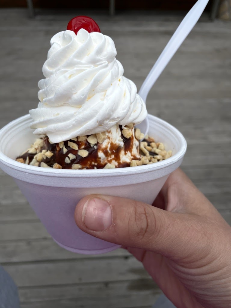Family Dairy Bar | 9363 Rue Main, Richibouctou, NB E4W 4B6, Canada | Phone: (506) 523-7268
