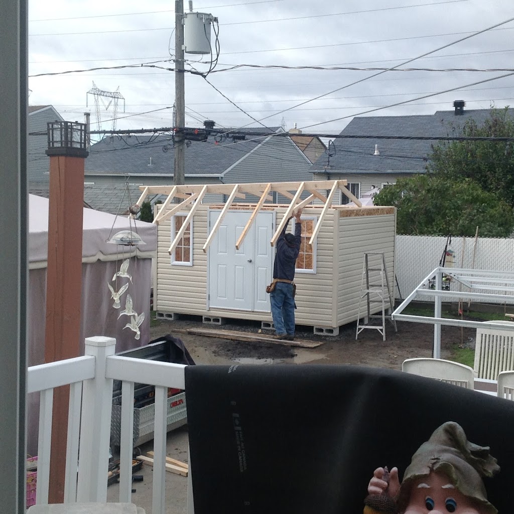 Cabanons G Chartier Inc | 429 Boulevard Brassard, Saint-Paul, QC J0K 3E0, Canada | Phone: (450) 754-2757