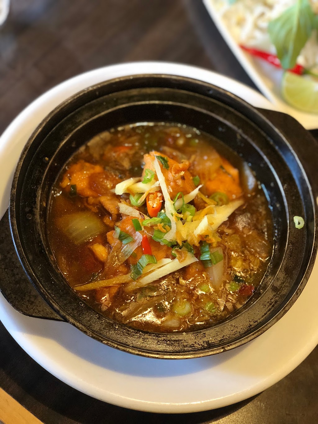 SAIGON Bistro Restaurant | 122 Atlantic Ave, Toronto, ON M6K 1X9, Canada | Phone: (647) 349-2492