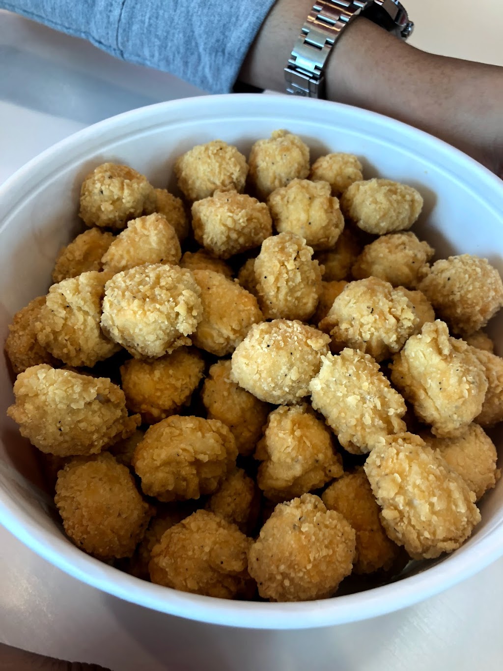KFC | 183 Silvercreek Pkwy N, Guelph, ON N1H 3T2, Canada | Phone: (226) 314-1975