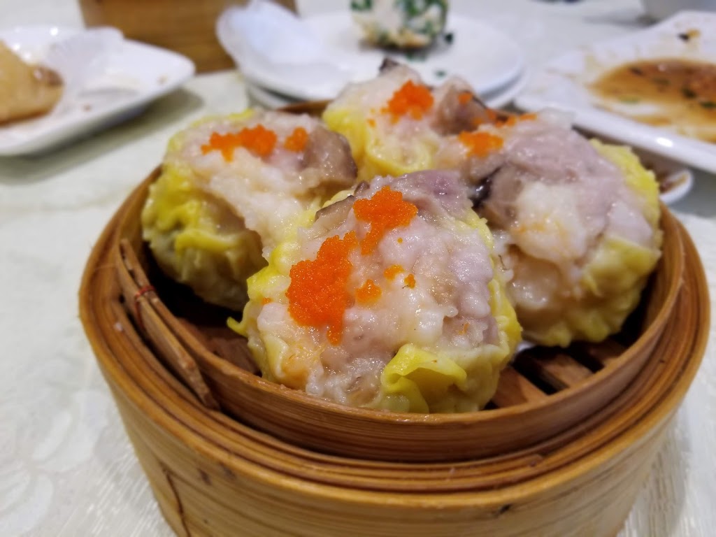 Western Lake Chinese Seafood Restaurant | 4989 Victoria Dr, Vancouver, BC V5P 3T7, Canada | Phone: (604) 321-6862