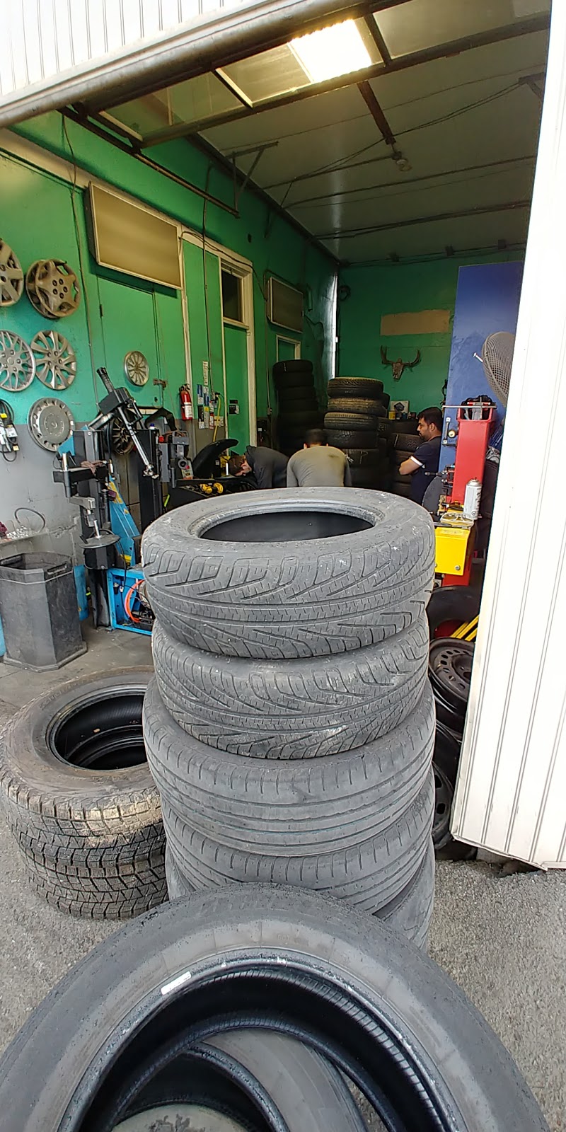 Save On Used Tires & More | 10852 120 St, Surrey, BC V3V 4G9, Canada | Phone: (604) 582-8473