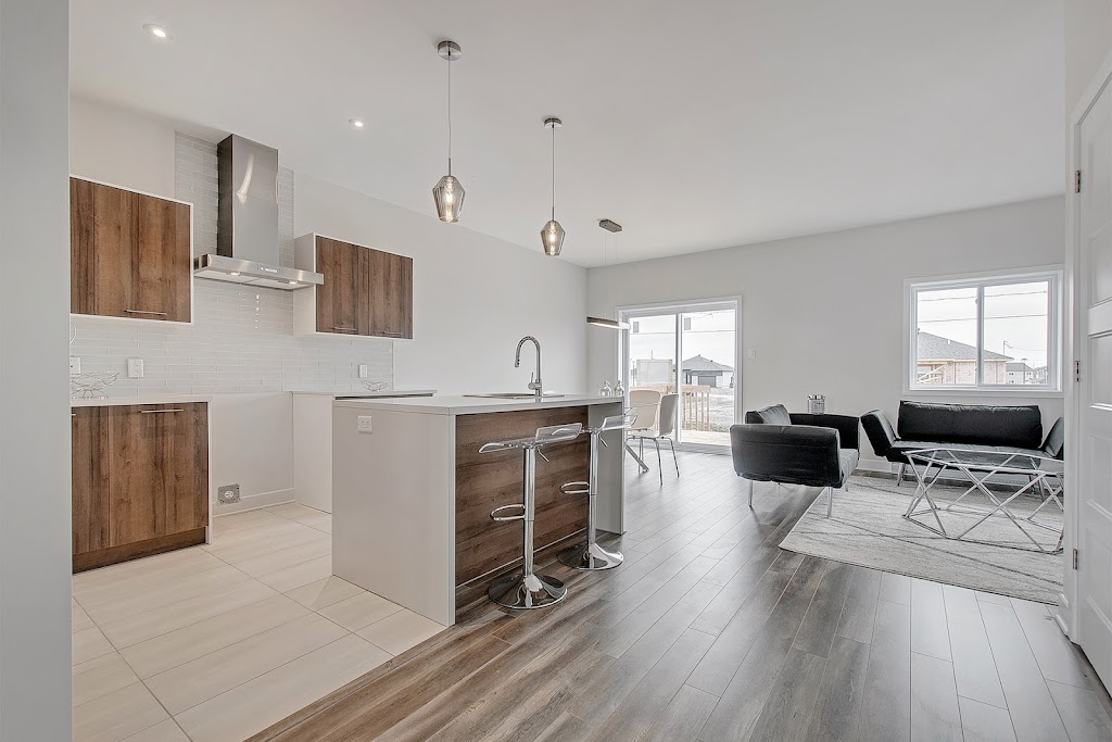 Les immeubles Queb constructions inc. | 8895 Rue Siméon-Lamarche, Mirabel, QC J7N 0Y5, Canada | Phone: (514) 775-7832