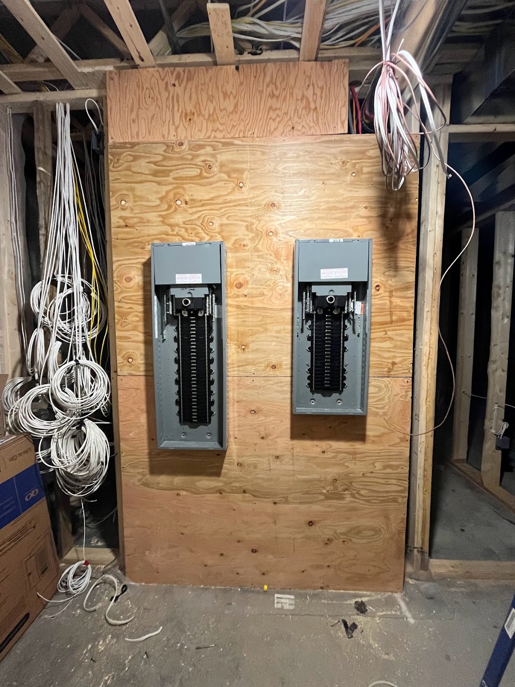 Seamless Electric LTD | 260 Toni Ave, Boutiliers Point, NS B3Z 1X3, Canada | Phone: (506) 962-5202