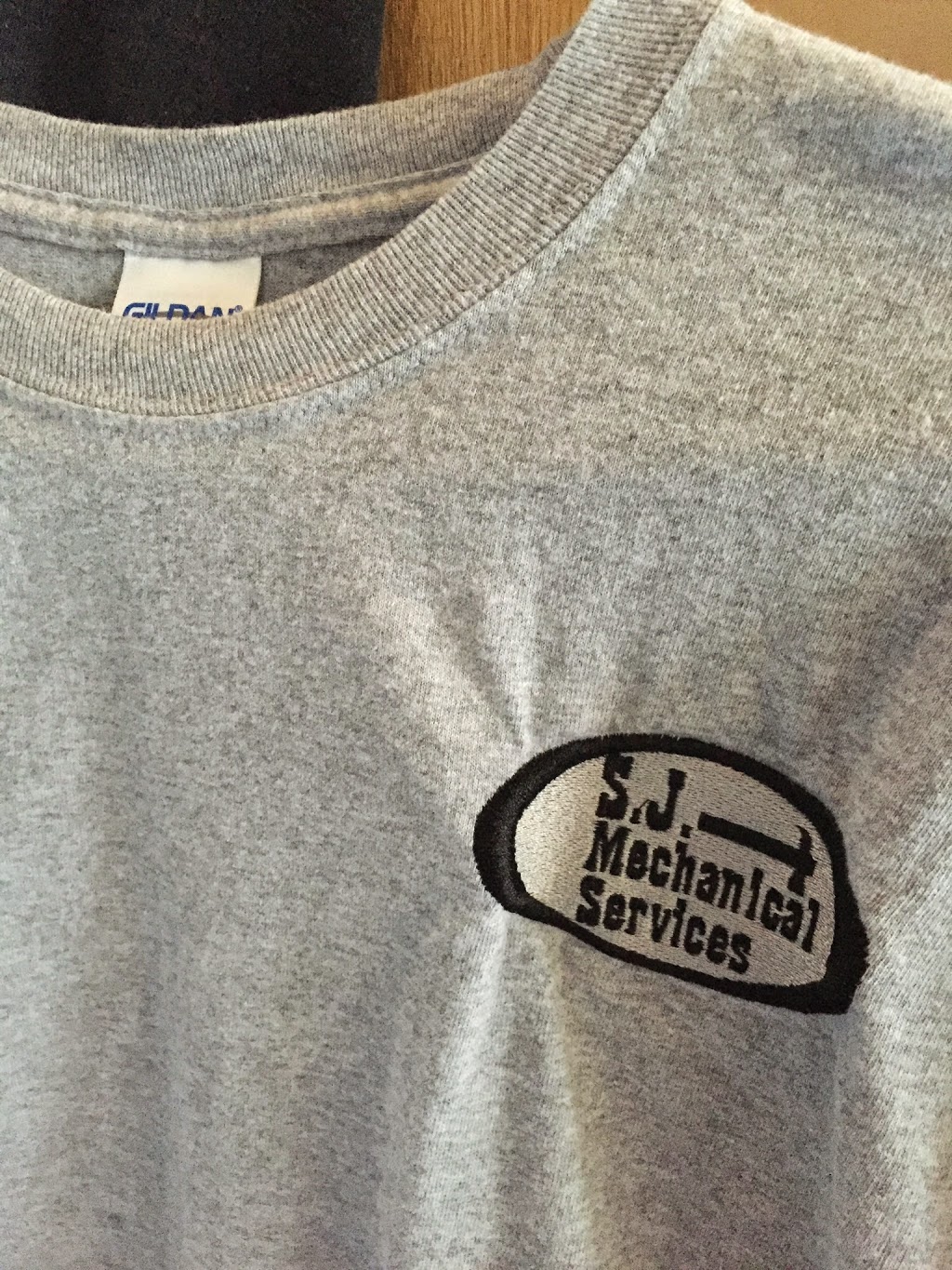 Cintas Uniform Services | 101 Fleetwood Rd, Lindsay, ON K9V 4Z6, Canada | Phone: (705) 224-0029