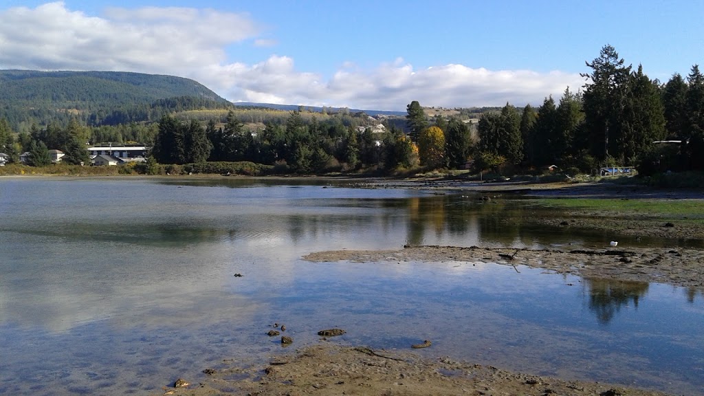 Royal Reach Motel & Marina | 5758 Wharf Ave, Sechelt, BC V0N 3A6, Canada | Phone: (604) 885-7844