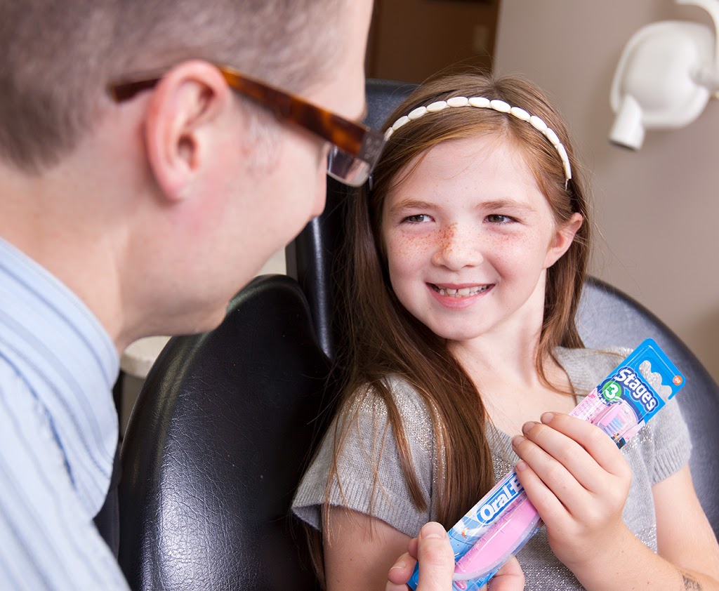 Ancaster Dental Care | 34 Stone Church Rd Suite 202, Ancaster, ON L9K 1S5, Canada | Phone: (905) 304-3479