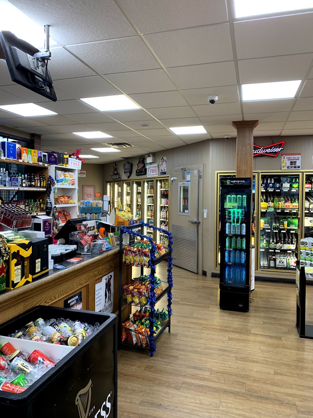 Hook & Ladder Liquor Store | 8555 132 St, Surrey, BC V3W 4N8, Canada | Phone: (604) 593-5635